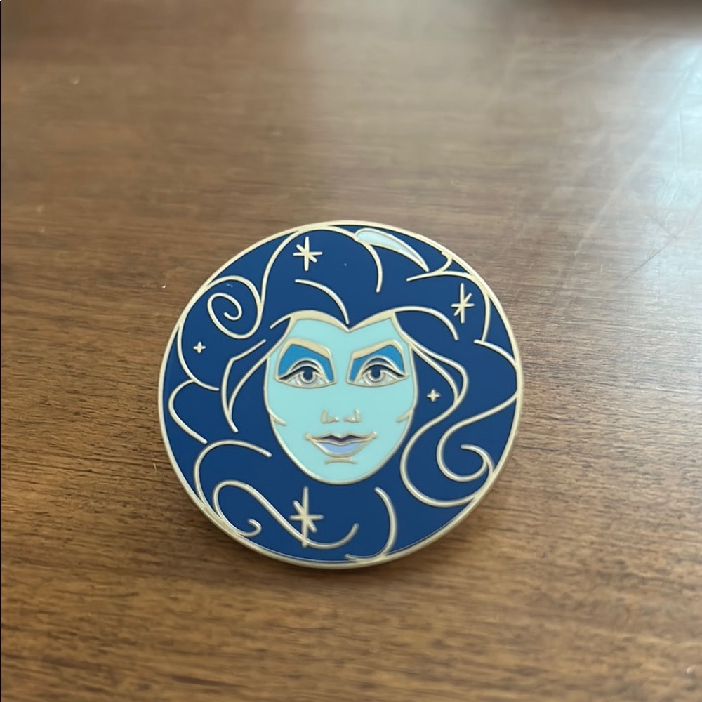 Walt Disney World 50th Anniversary Mystery Collection - Madame Leota pin